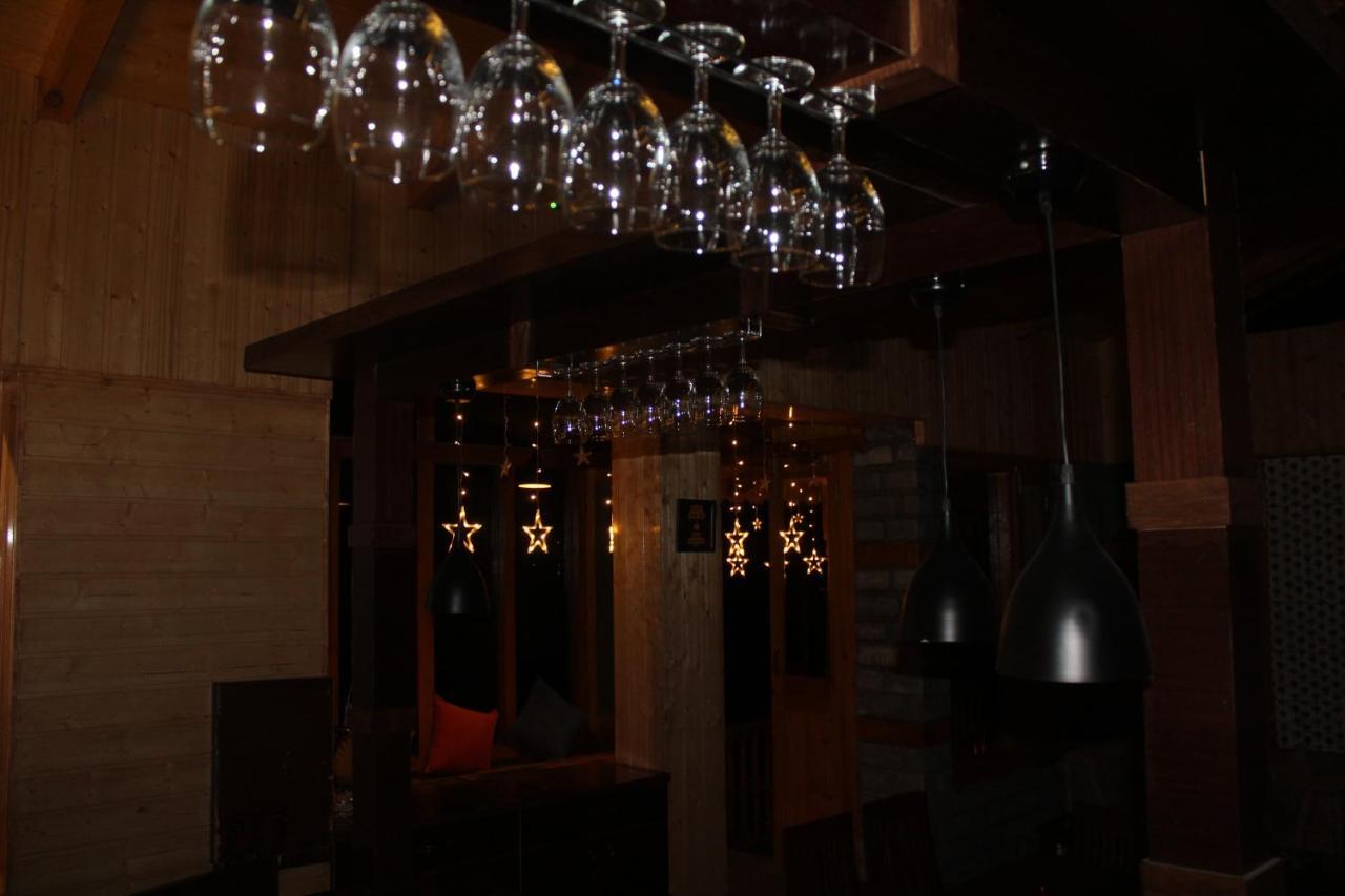 8Fold By Larisa, Jibhi Hotel Exterior photo