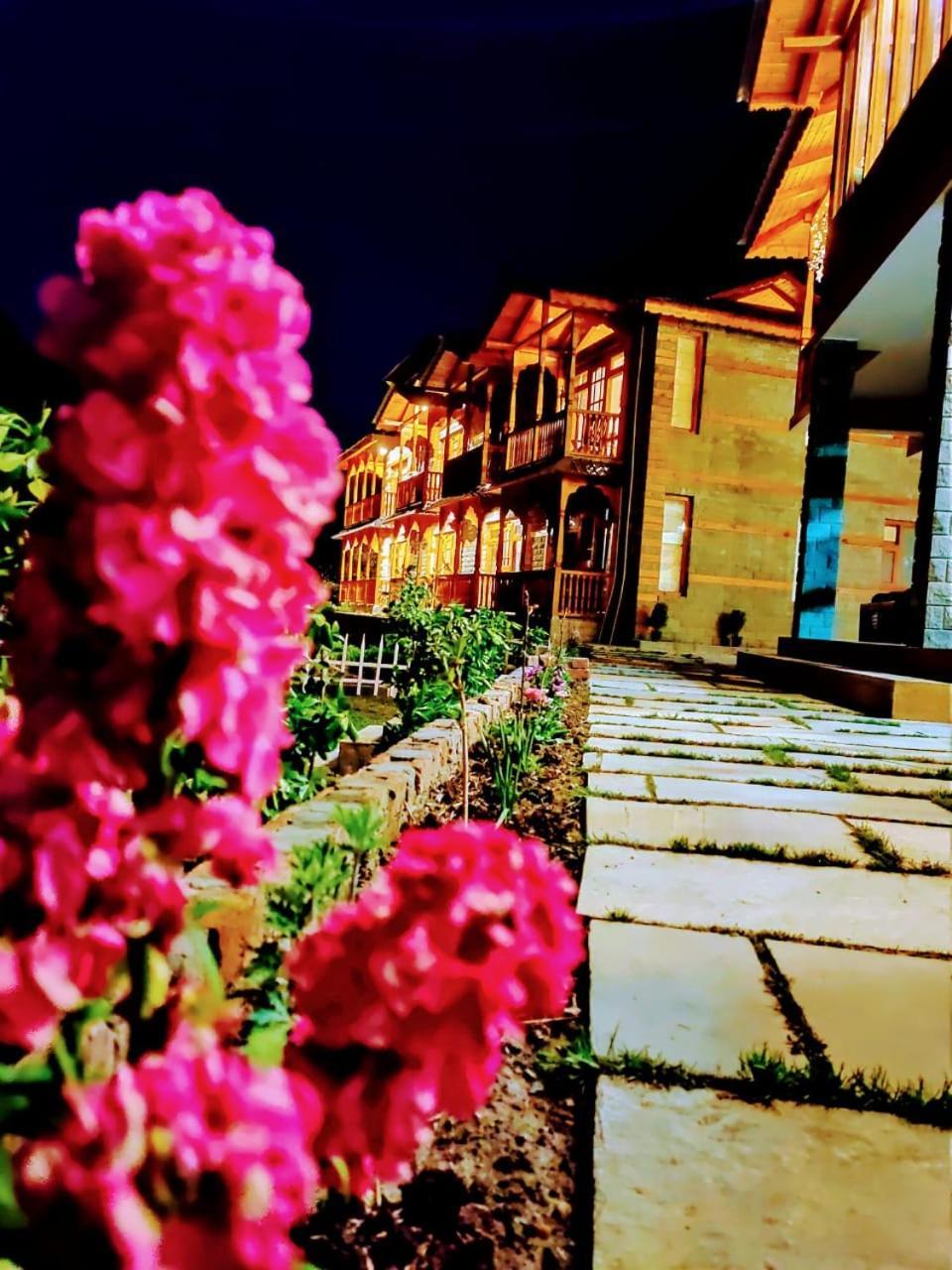 8Fold By Larisa, Jibhi Hotel Exterior photo