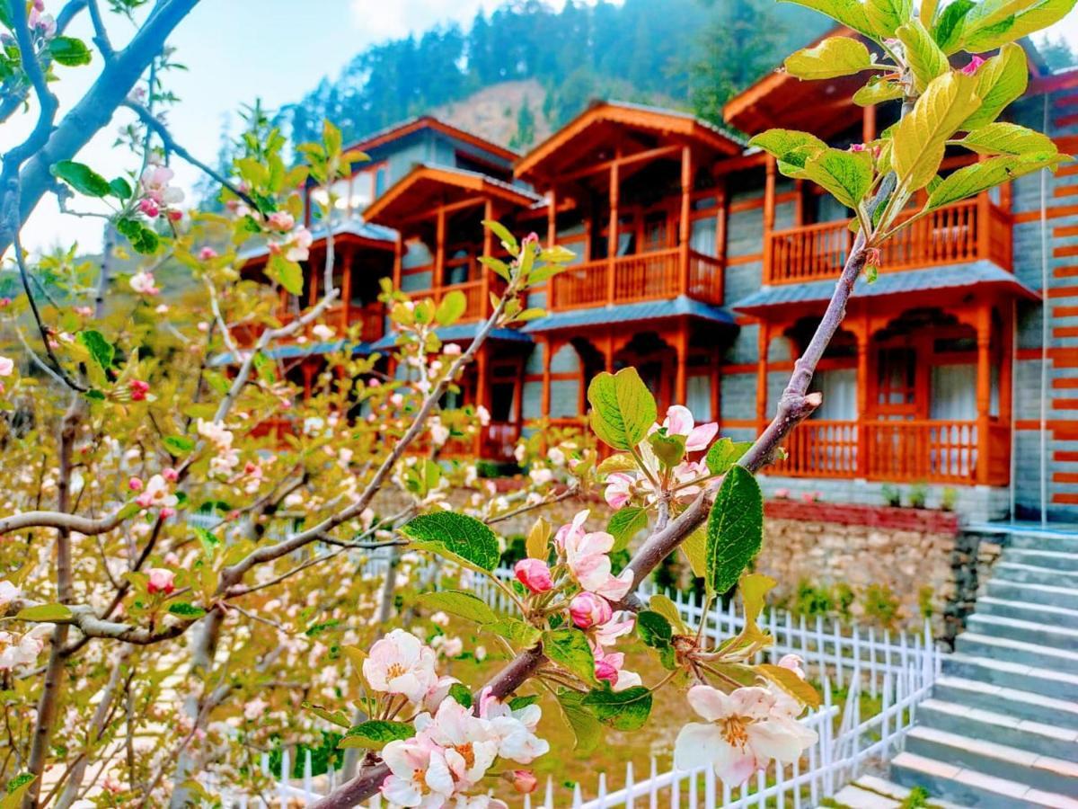 8Fold By Larisa, Jibhi Hotel Exterior photo